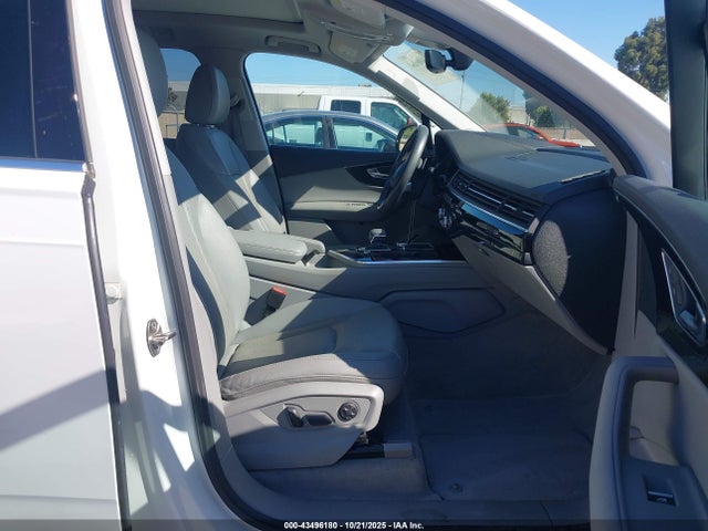 2017 AUDI Q7 WA1VAAF71HD049428 Photo 4