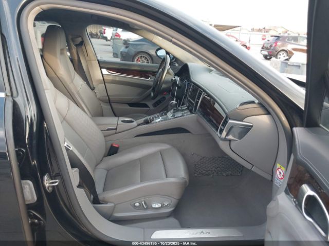 2010 PORSCHE PANAMERA WP0AC2A7XAL090468 Photo 4