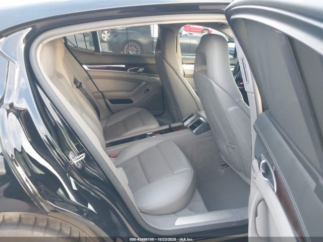 2010 PORSCHE PANAMERA WP0AC2A7XAL090468 Photo 7