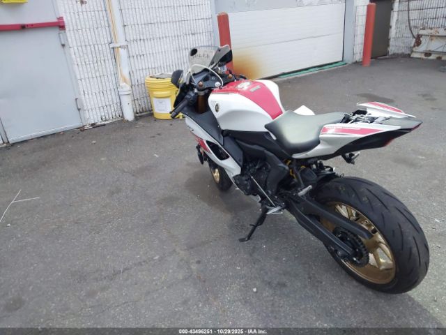 2022 YAMAHA YZFR7 JYARM38E9NA003344 Photo 2