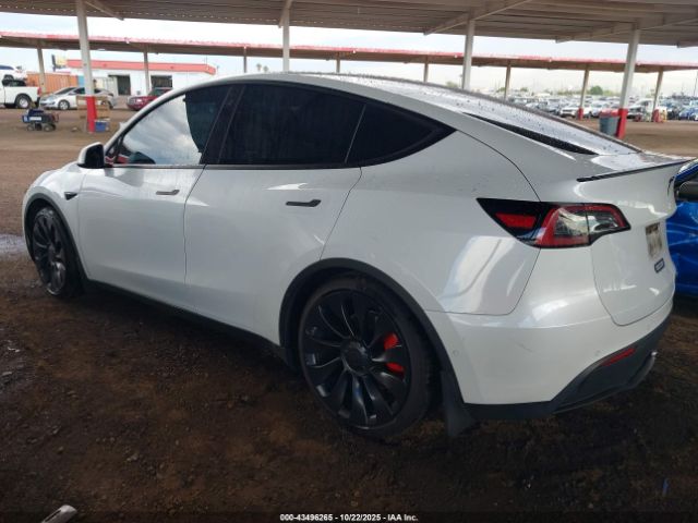 2022 TESLA MODEL Y 7SAYGDEF1NF409901 Photo 2
