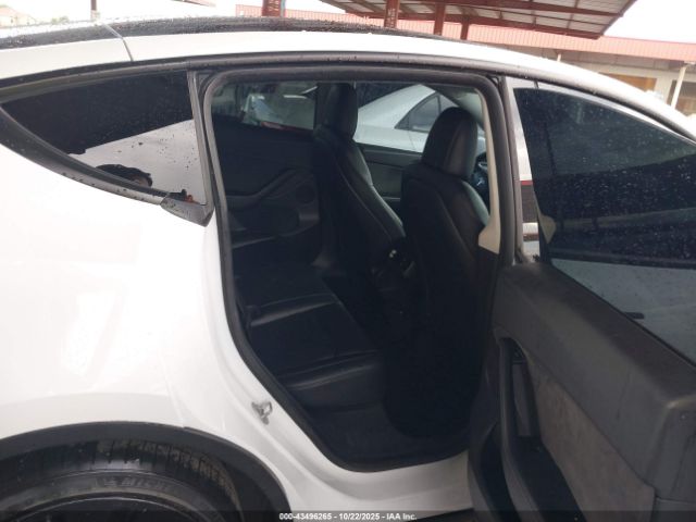 2022 TESLA MODEL Y 7SAYGDEF1NF409901 Photo 7
