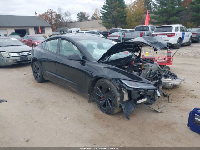 2024 TESLA MODEL 3 5YJ3E1ET3RF900493 Photo 0