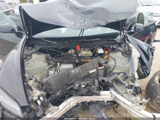 2024 TESLA MODEL 3 5YJ3E1ET3RF900493 Photo 9