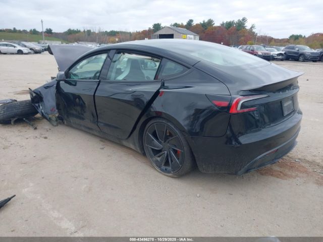 2024 TESLA MODEL 3 5YJ3E1ET3RF900493 Photo 2