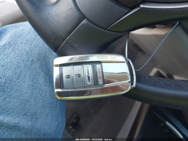 2017 ACURA RDX 5J8TB4H58HL030647 Photo 10