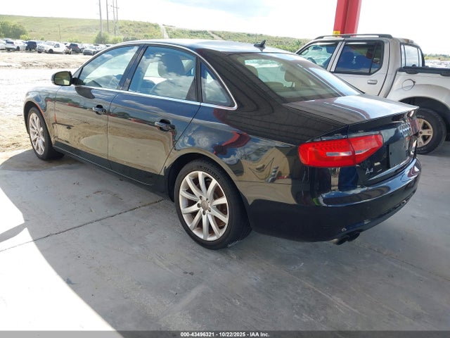 2013 AUDI A4 WAUFFAFL4DN006289 Photo 2