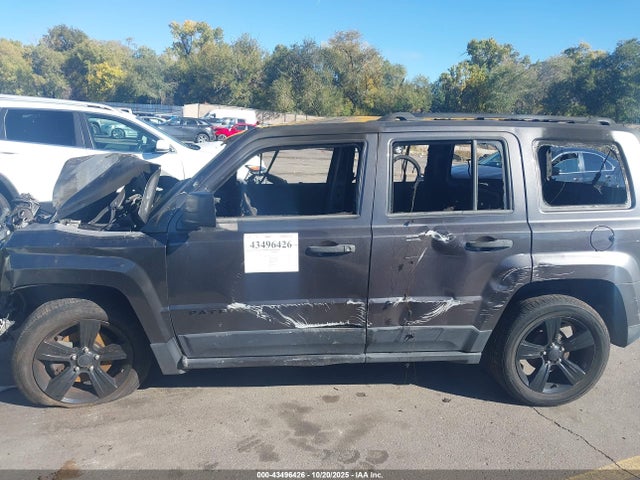1C4NJPBA6FD328462 Jeep Patriot Altitude Edition