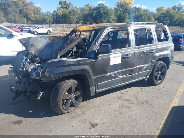 1C4NJPBA6FD328462 Jeep Patriot Altitude Edition
