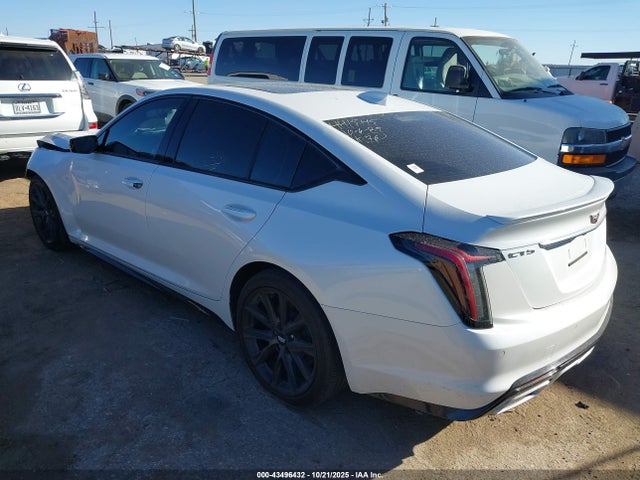 2022 CADILLAC CT5 1G6DP5RK5N0137069 Photo 2