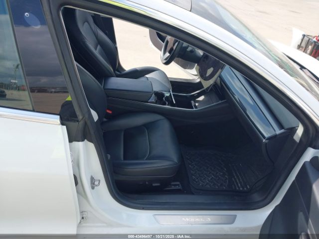 2018 TESLA MODEL 3 5YJ3E1EA8JF025088 Photo 4