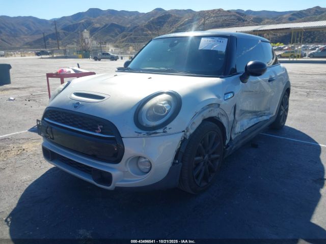 2019 MINI HARDTOP WMWXP7C56K2C62672 Photo 1