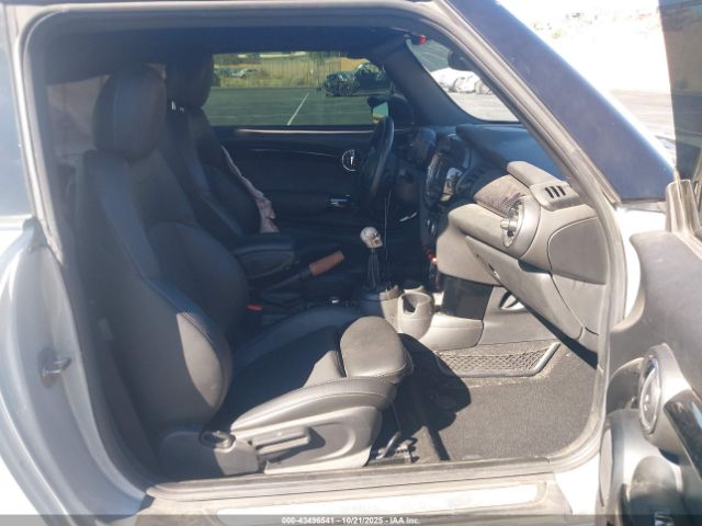 2019 MINI HARDTOP WMWXP7C56K2C62672 Photo 4