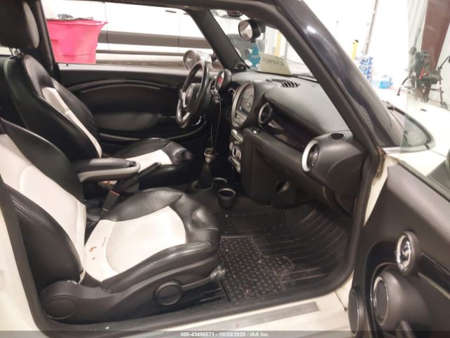 2010 MINI COOPER S WMWMF7C56ATX44814 Photo 4