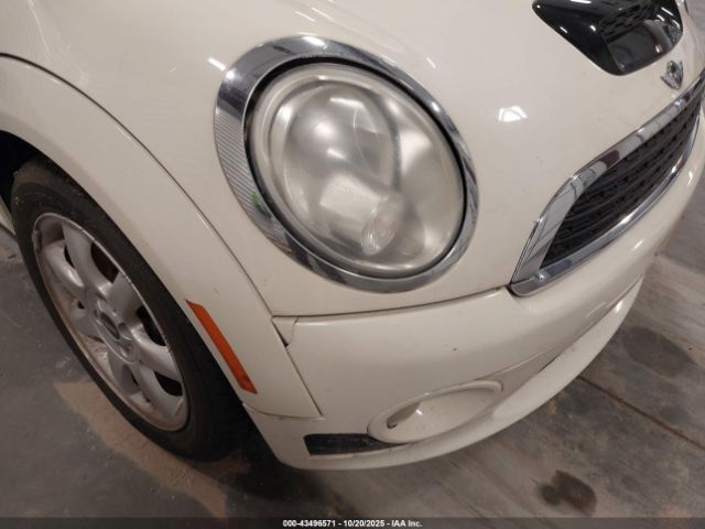 2010 MINI COOPER S WMWMF7C56ATX44814 Photo 5