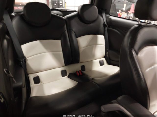 2010 MINI COOPER S WMWMF7C56ATX44814 Photo 7