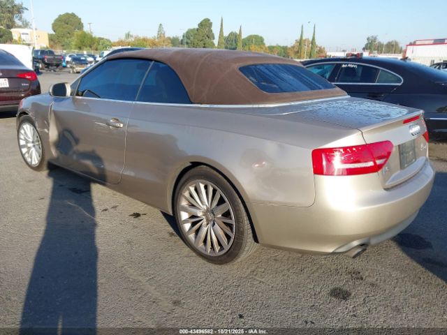 2011 AUDI A5 WAUJFAFH4BN016209 Photo 2