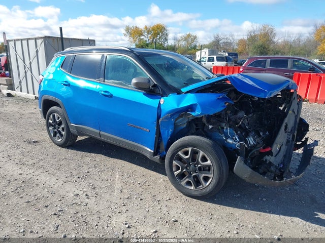 2018 JEEP COMPASS 3C4NJDDB5JT299382
