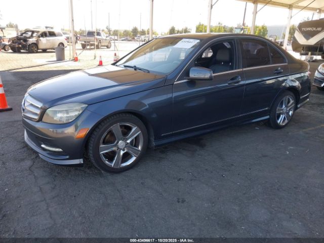 2011 MERCEDES-BENZ C 300 WDDGF5EB0BA523980 Photo 1