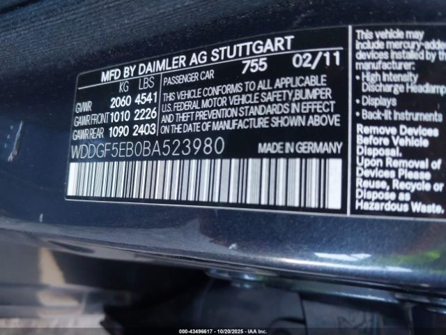 2011 MERCEDES-BENZ C 300 WDDGF5EB0BA523980 Photo 8