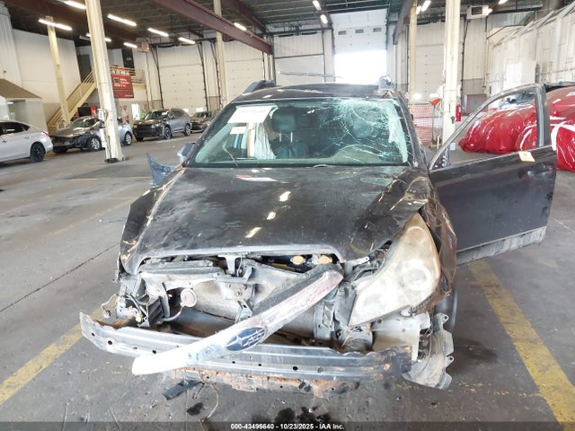 2011 Subaru Outback 2.5i მანქანა იყიდება აუქციონზე, vin: 4S4BRBAC0B3422026, აუქციონის ნომერი: 43496640