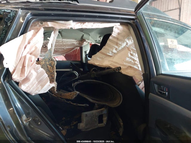 2011 Subaru Outback 2.5i მანქანა იყიდება აუქციონზე, vin: 4S4BRBAC0B3422026, აუქციონის ნომერი: 43496640