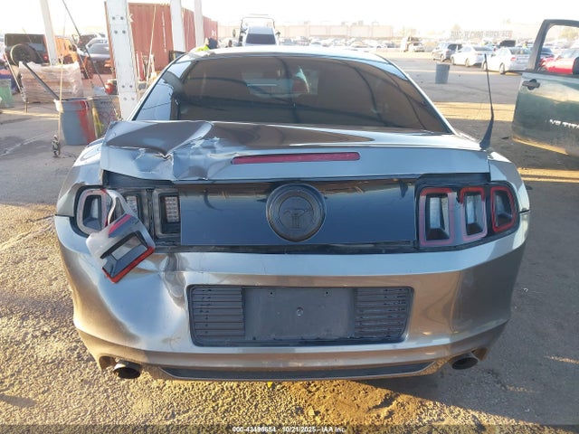 Продажа на аукционе авто 2014 Ford Mustang V6, vin: 1ZVBP8AMXE5333317, номер лота: 43496654