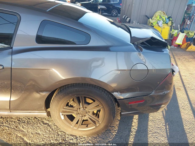 Продажа на аукционе авто 2014 Ford Mustang V6, vin: 1ZVBP8AMXE5333317, номер лота: 43496654