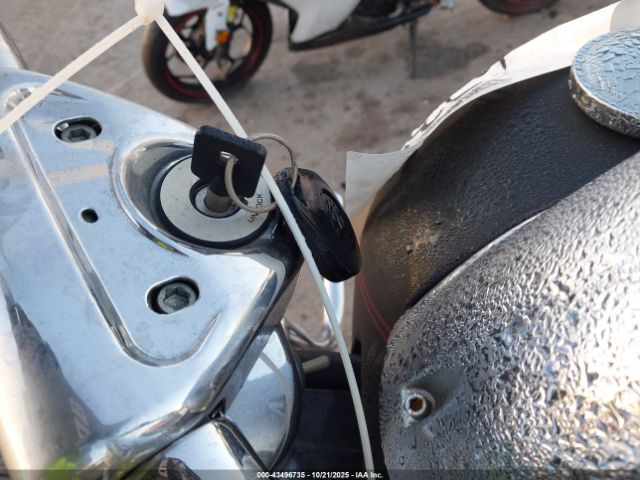 2008 HARLEY-DAVIDSON FLHR 1HD1FB4338Y638760 Photo 10