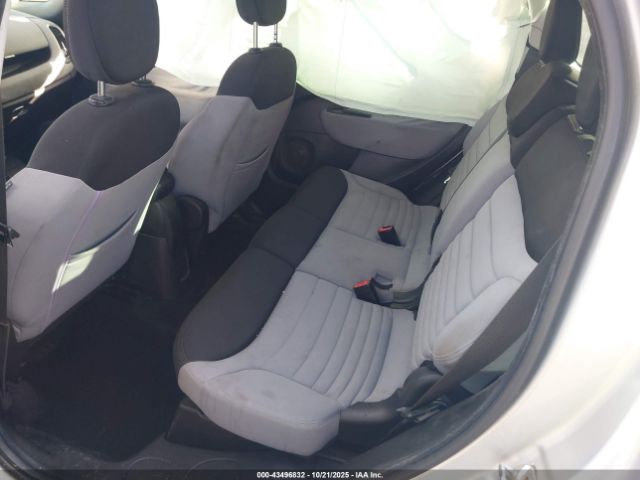 2014 FIAT 500L ZFBCFABHXEZ023182 Photo 7