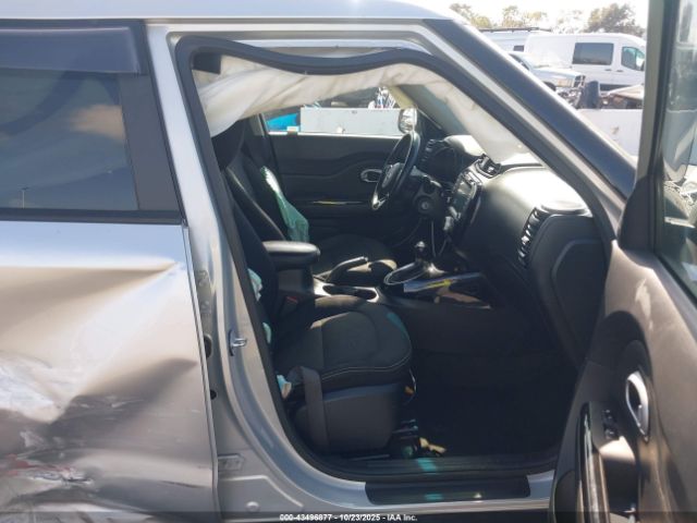 2015 KIA SOUL KNDJP3A57F7775018 Photo 4