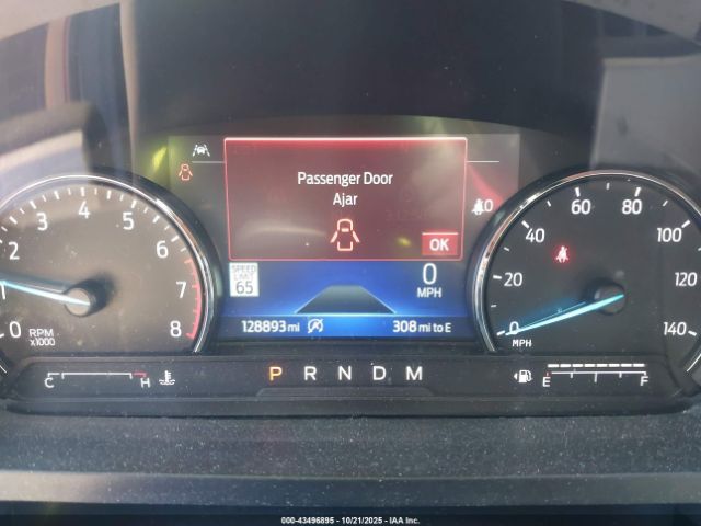 2021 FORD EXPLORER 1FMSK8DH0MGC27523 Photo 6