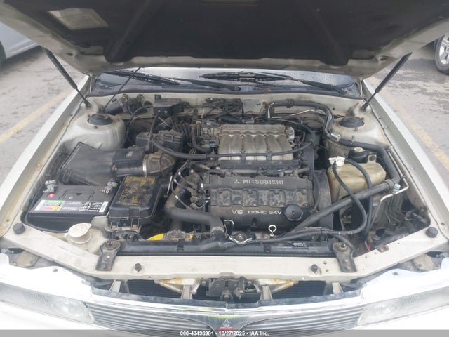 1995 MITSUBISHI DIAMANTE JA3AP57J4SY013607 Photo 9