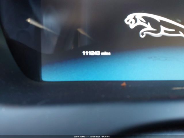 2011 JAGUAR XJ SAJWA1CB6BLV07207 Photo 6