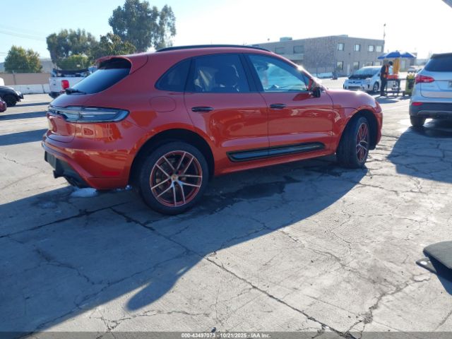2023 PORSCHE MACAN WP1AA2A56PLB11974 Photo 3