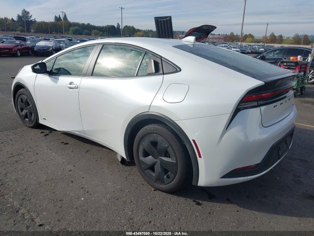 JTDADABU7R3020112 Toyota Prius Le Awd-e