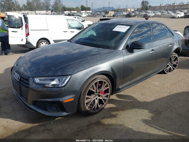 2019 AUDI A4 WAUENAF49KA061218 Photo 1