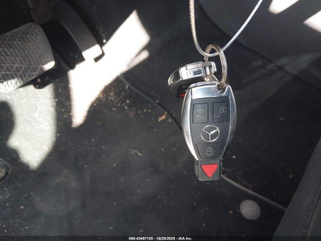 2015 MERCEDES-BENZ GL 550 4JGDF7DE6FA552454 Photo 10