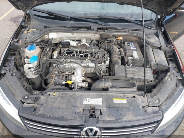 3VWLL7AJ5EM401131 Volkswagen Jetta 2.0l Tdi