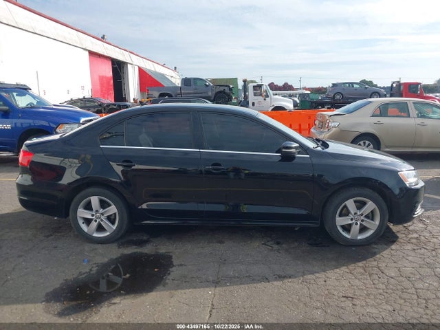 3VWLL7AJ5EM401131 Volkswagen Jetta 2.0l Tdi