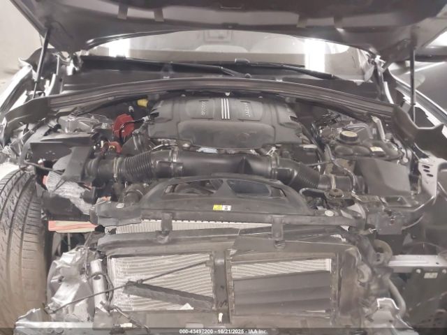 2018 JAGUAR F-PACE SADCJ2EV9JA255269 Photo 9