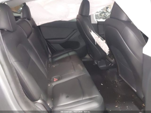 2024 TESLA MODEL Y 7SAYGDEE8RA286933 Photo 7