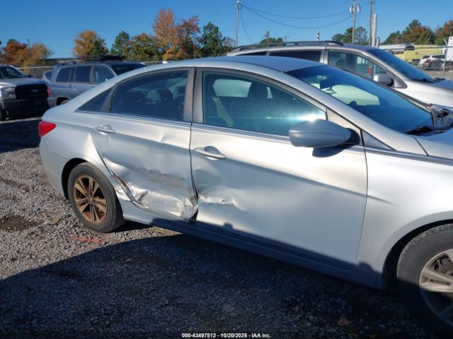 2011 HYUNDAI SONATA 5NPEB4AC8BH201067 Photo 5