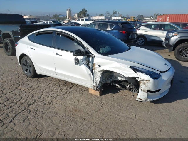 2023 TESLA MODEL 3 5YJ3E1EA6PF637900 Photo 0