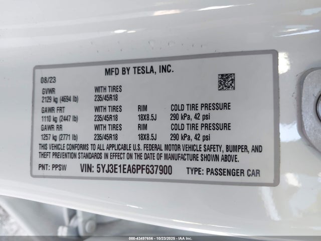 2023 TESLA MODEL 3 5YJ3E1EA6PF637900 Photo 8
