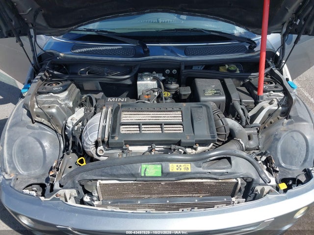 2005 MINI COOPER S WMWRE33435TD97850 Photo 9
