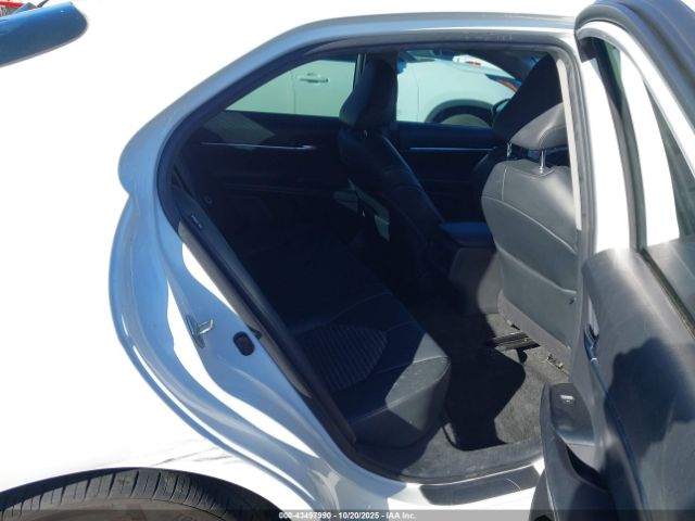 2020 TOYOTA CAMRY 4T1G11AK1LU322396 Photo 7