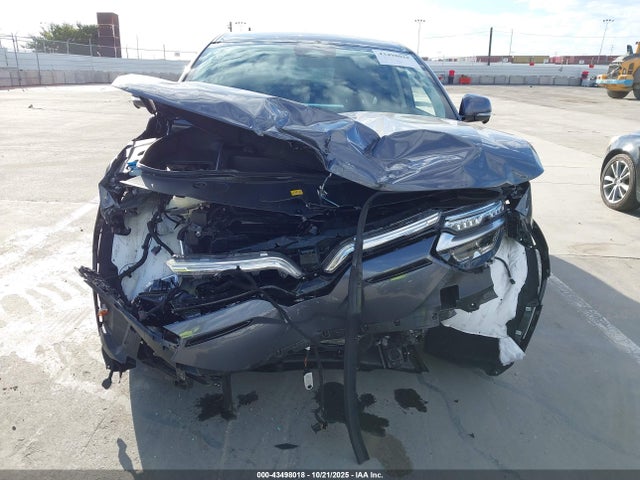 RLLV1AEB9SH011740 Vinfast Vf 8 Eco