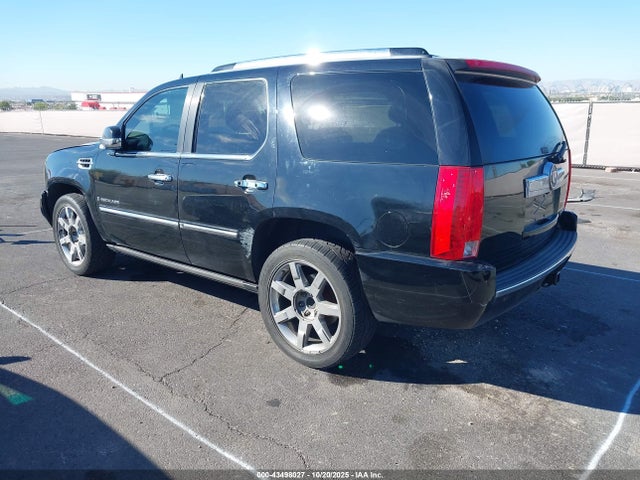 2008 CADILLAC ESCALADE 1GYFK63818R251507 Photo 2