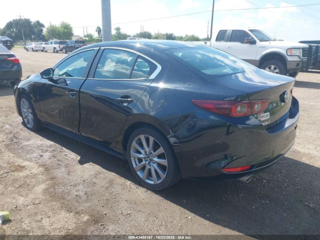2023 MAZDA MAZDA3 3MZBPACM5PM370535 Photo 2